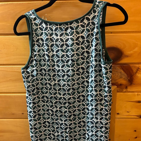 💝 3/$10.  Small Loft blouse tank top - Picture 4 of 5